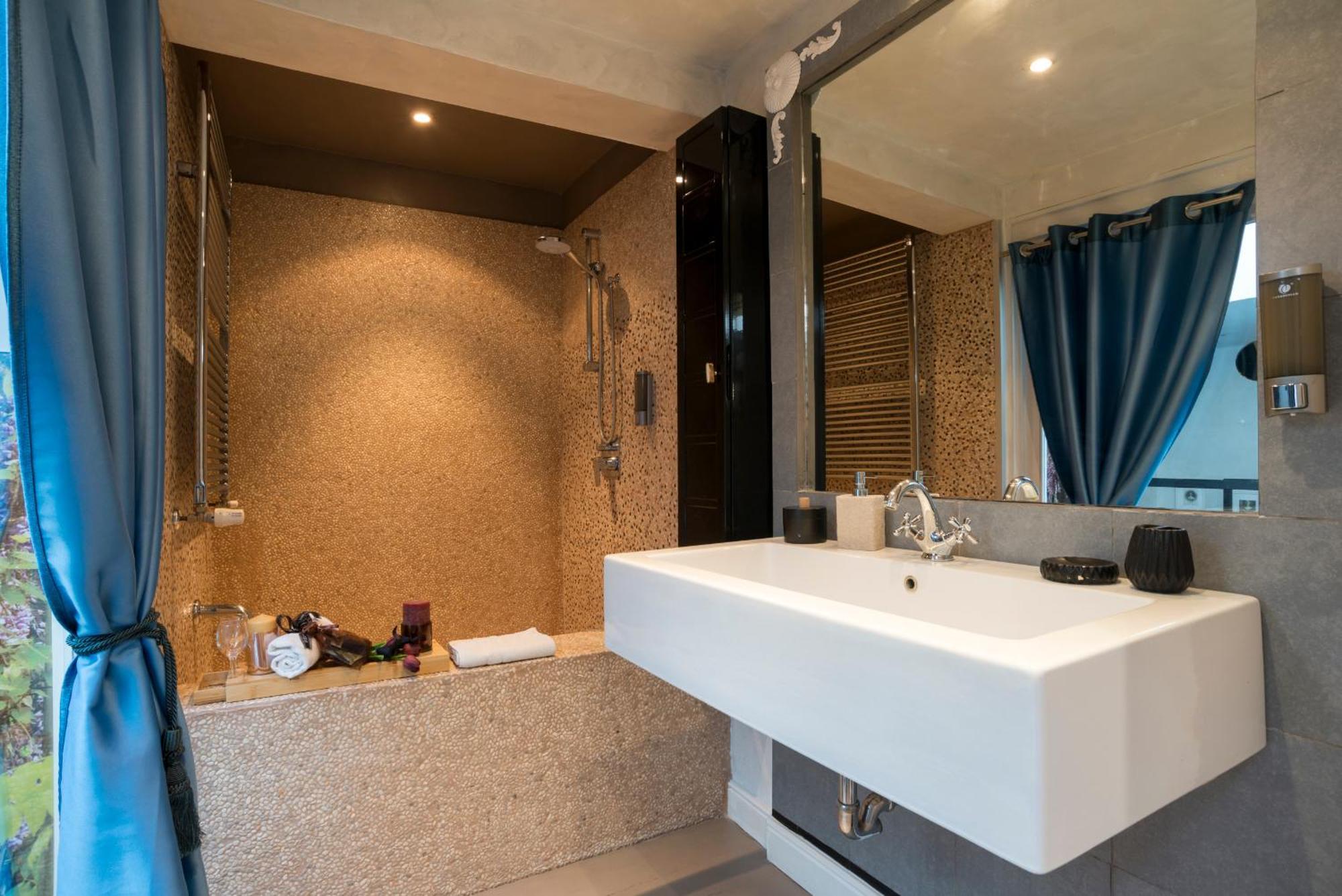 Luxury Piazza Di Spagna Escape With Terrace And Private Spa Rzym Zewnętrze zdjęcie